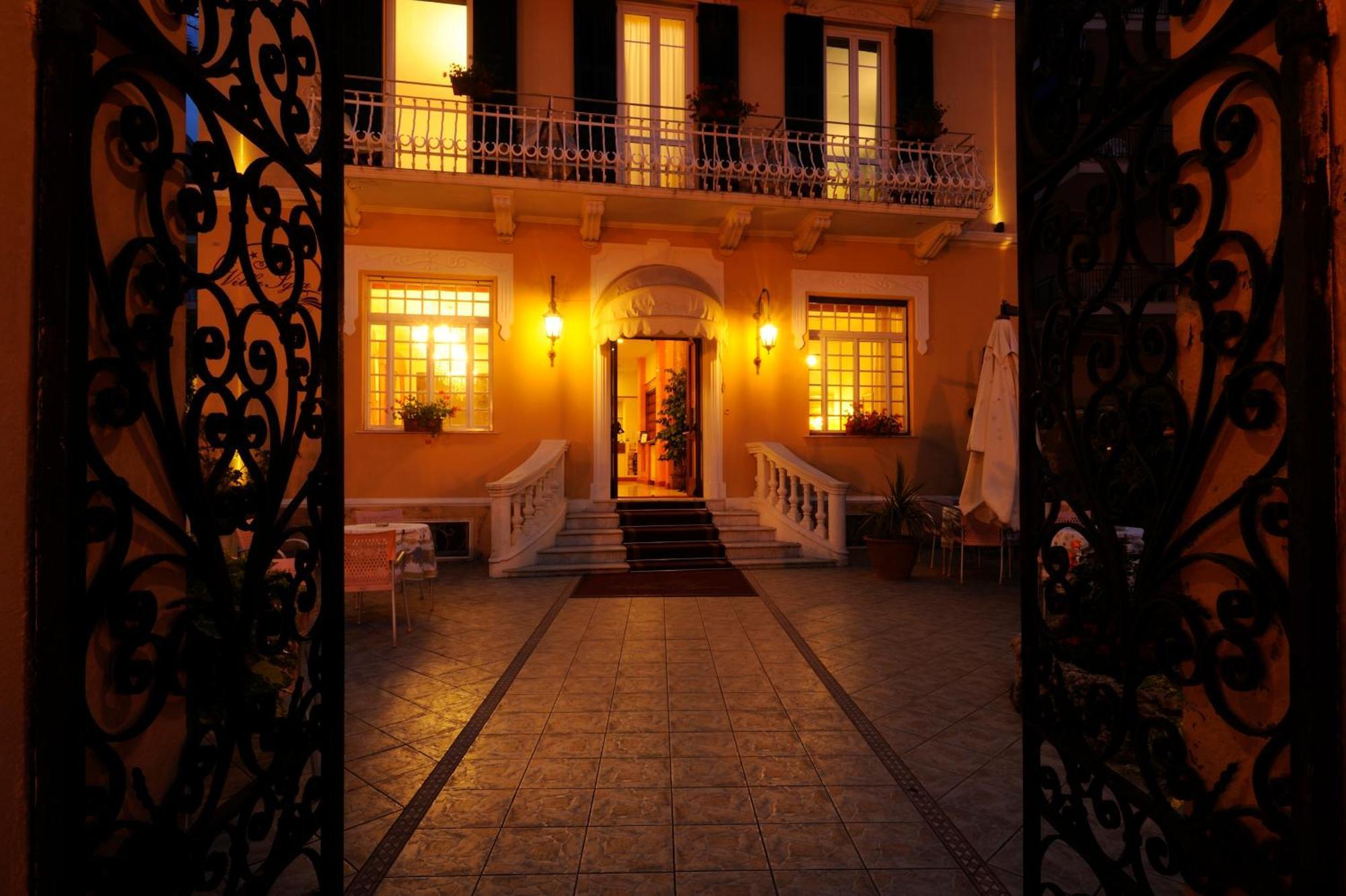 Hotel Villa Igea Alassio Esterno foto