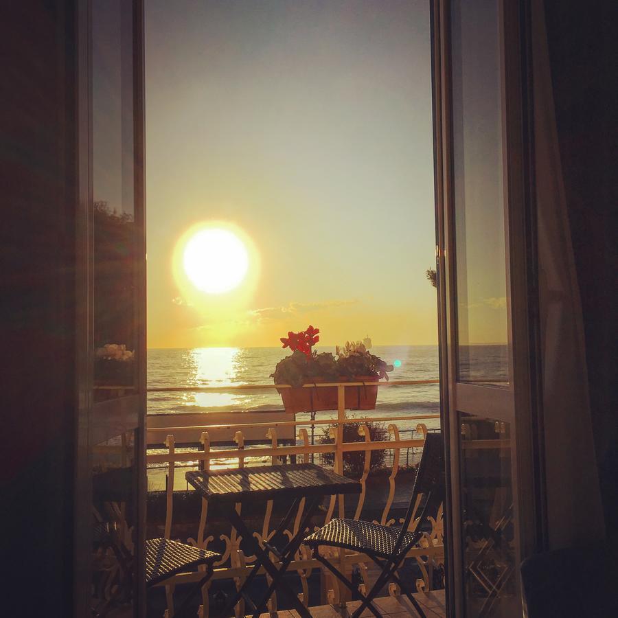 Hotel Villa Igea Alassio Esterno foto